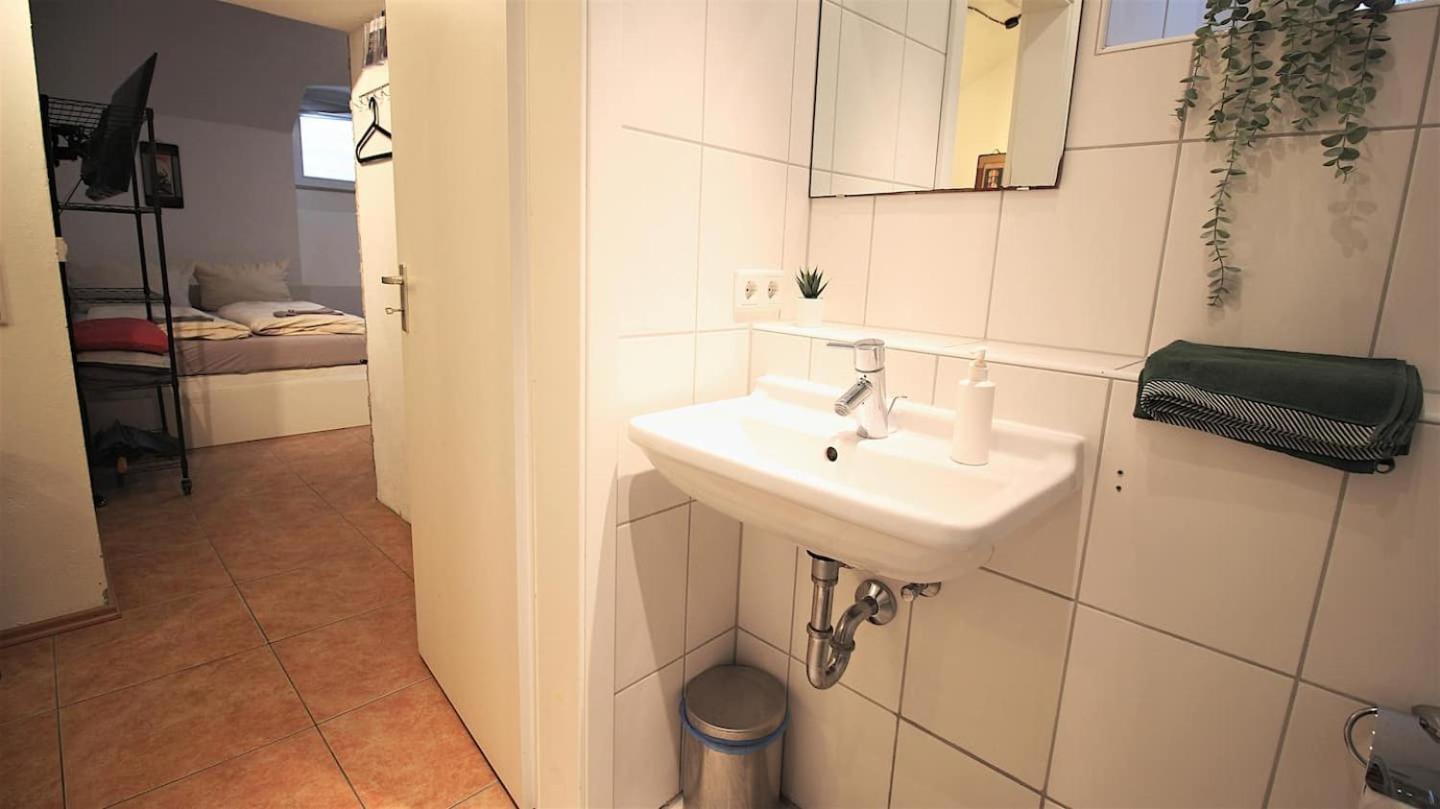 Fully Equipped Apartment Near Main Station เวิร์ซบวร์ก ภายนอก รูปภาพ